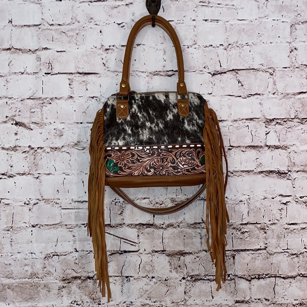 Myra Ailee Concealed Bag - Picture 4 of 10